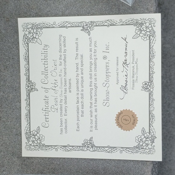 Pearl of the Orient, Chinese Doll & Trunk. Extra Outfits, Shoes. Accessories - Picture 4 of 10